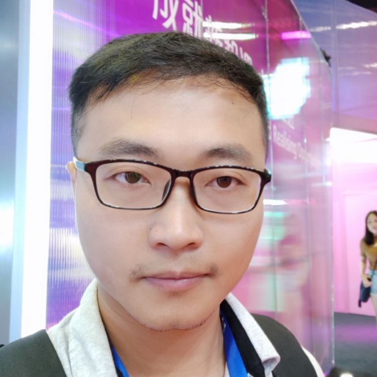 努力搬磚的小龍蝦