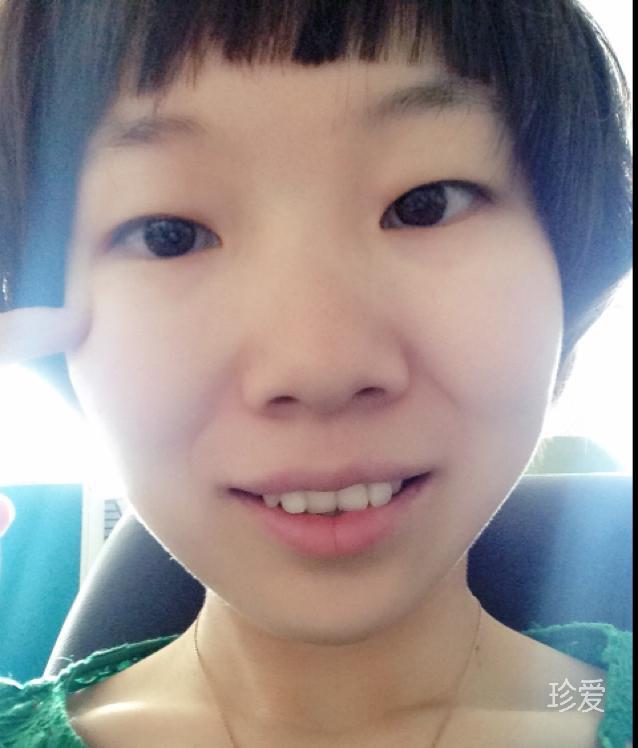 一个不倾城的女子