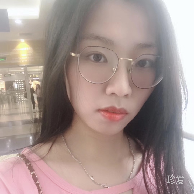 愛吃草莓的藍(lán)藍(lán)