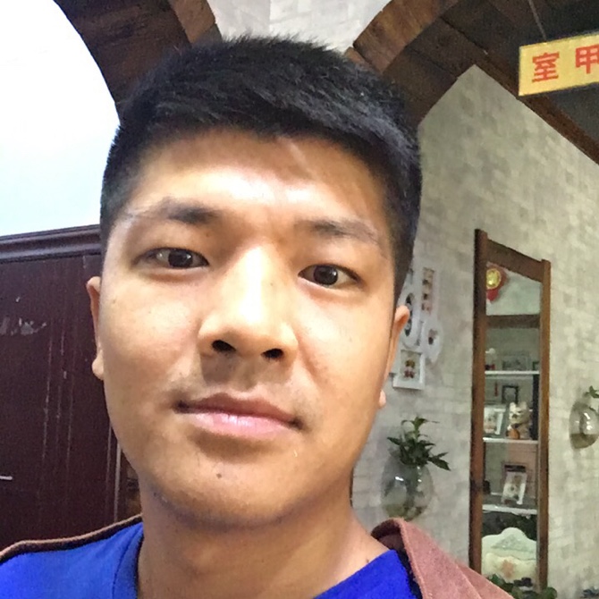 陽(yáng)光曬沙灘