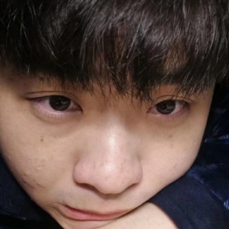 青衣執(zhí)一人