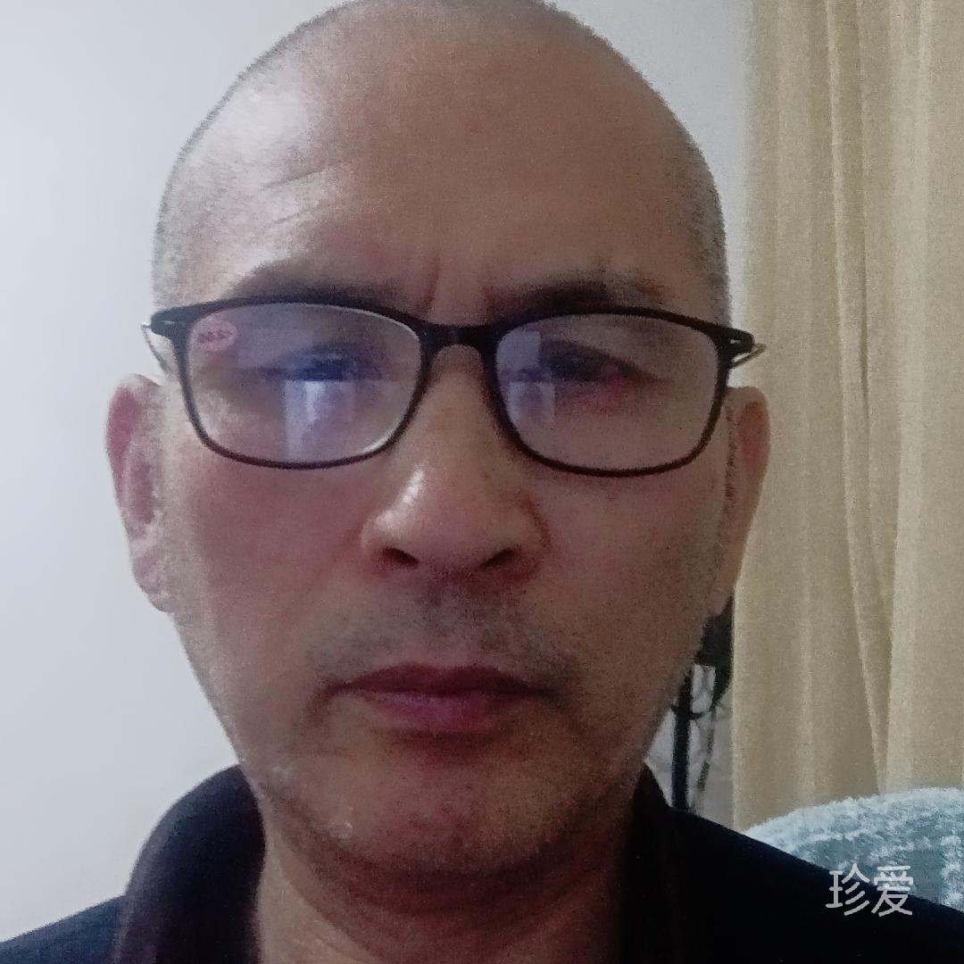 真诚包容上进
