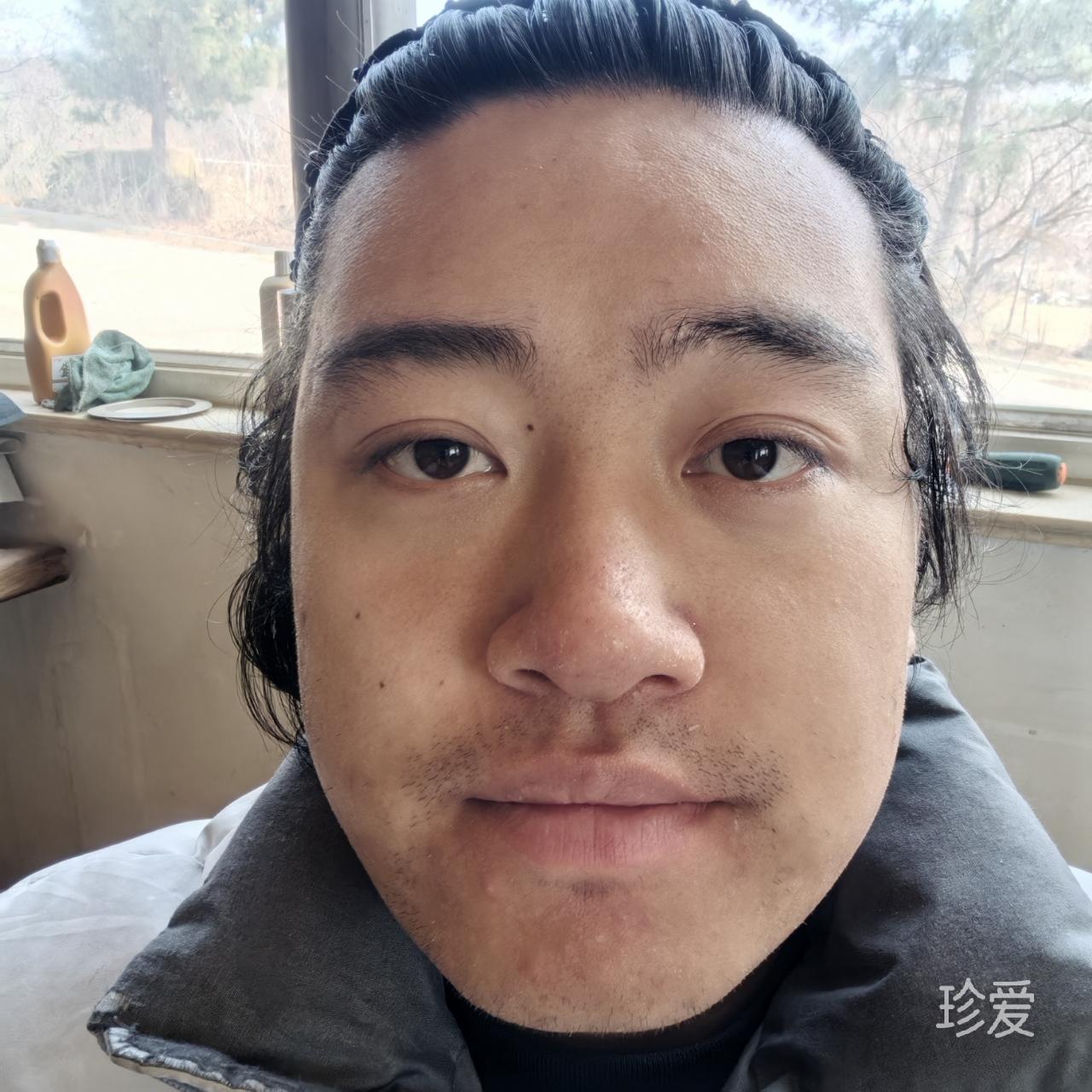 拟耳路亚