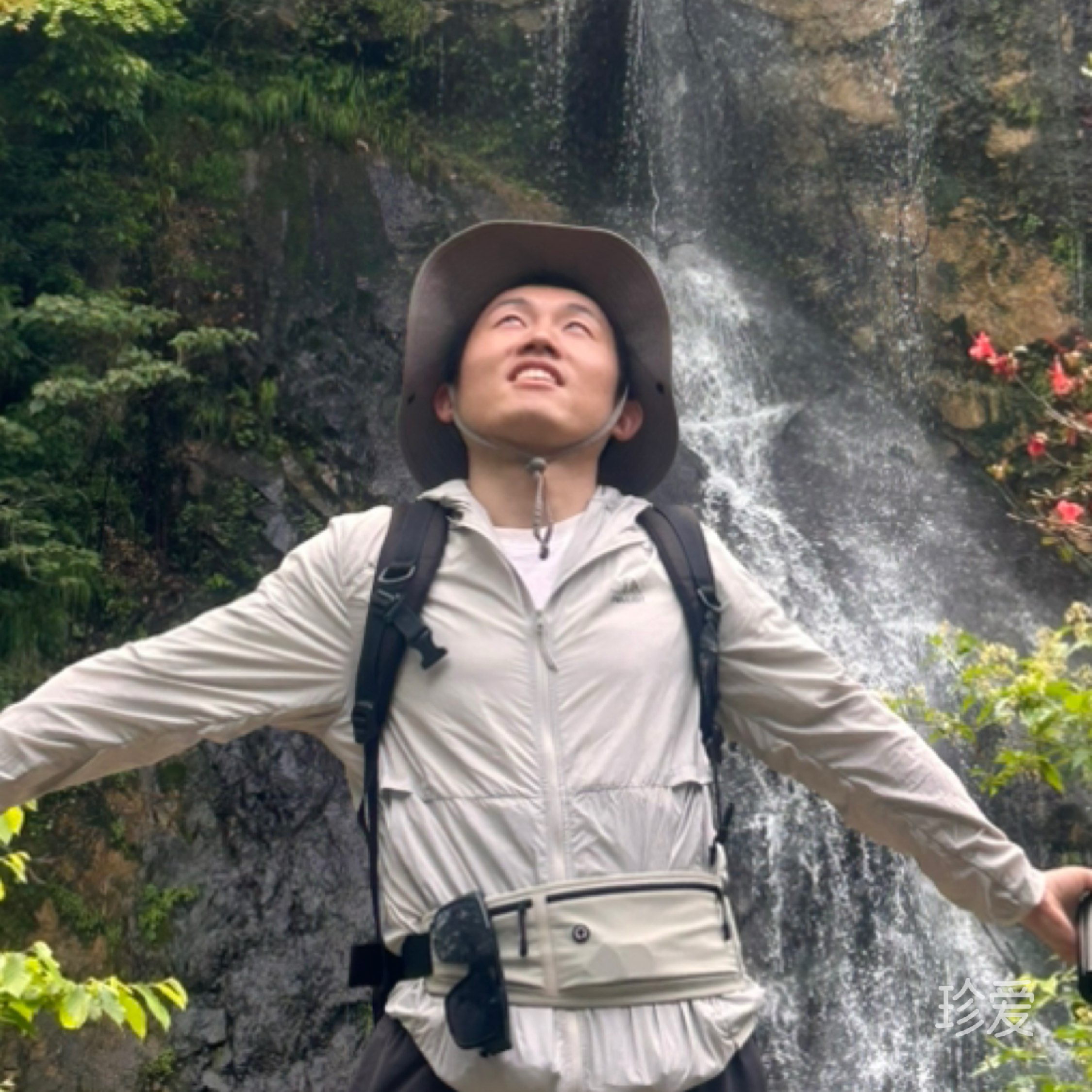 英杰在努力