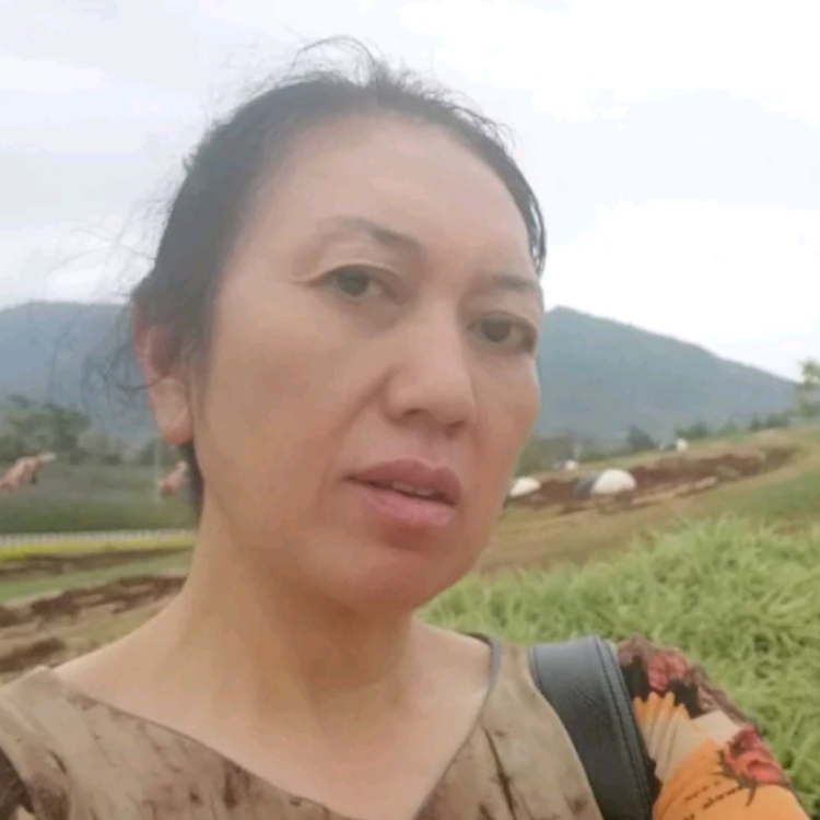 開(kāi)心快樂(lè)