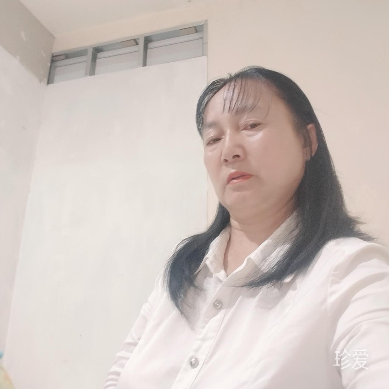 阳光下的笑脸