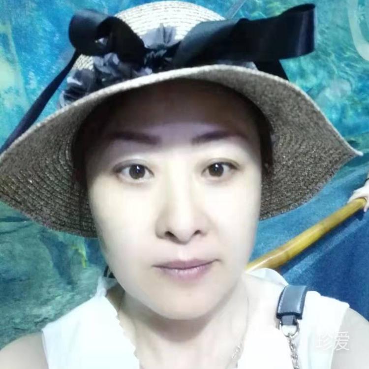 一个不倾城的女子