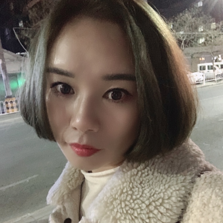 一个不倾城的女子