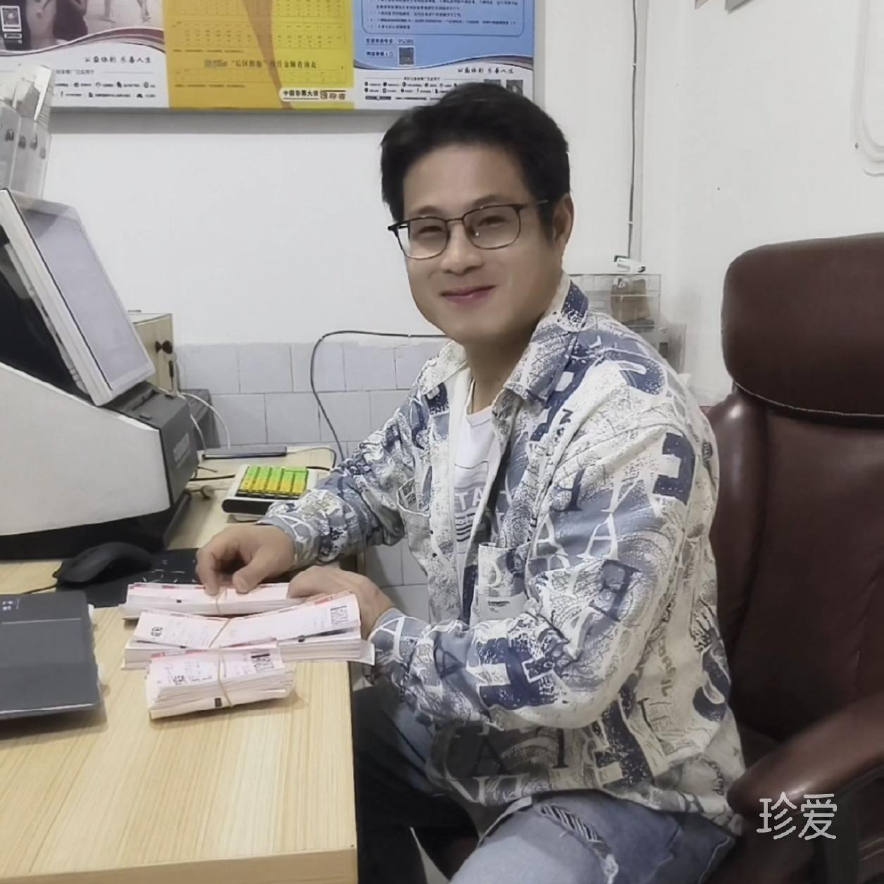 阿杰