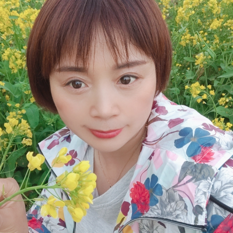 刘佳妮子