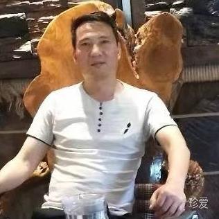 坐在小樓聽風(fēng)雨