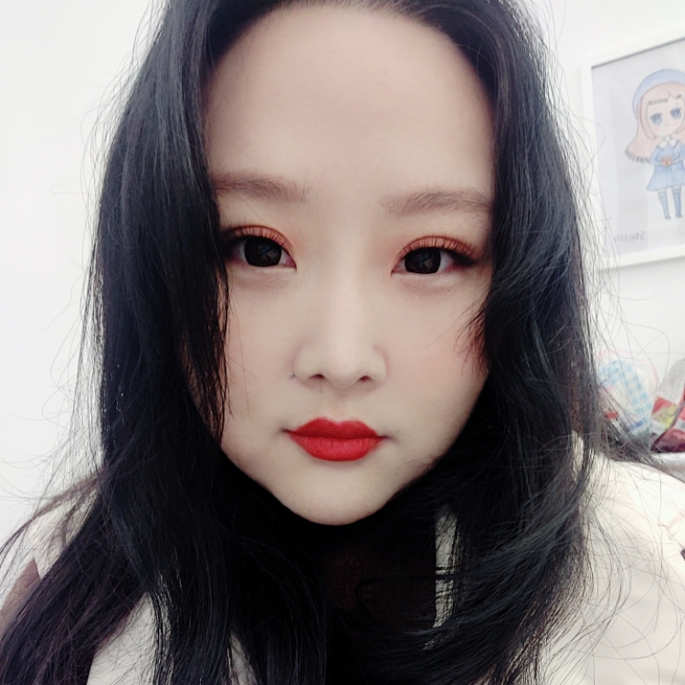 傻不拉几的娜娜