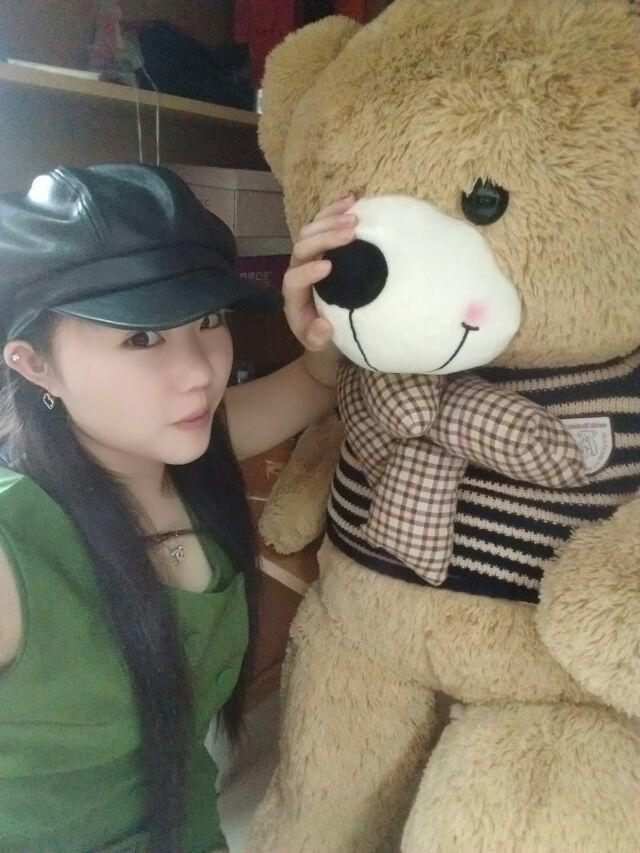 蓝色美瞳的诱惑