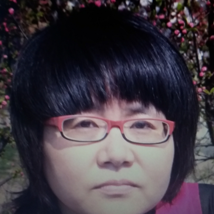 站在岸上的魚(yú)藝馨