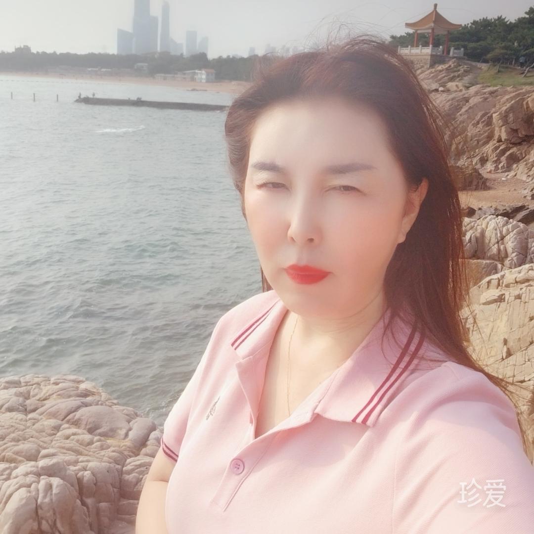 伴着孤单的自由