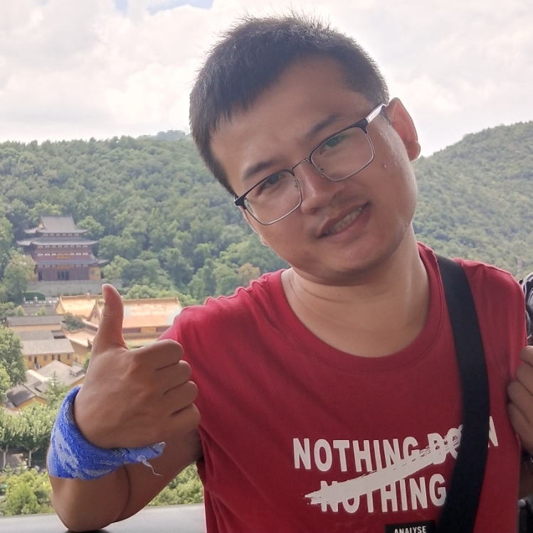 不一樣的小胖子