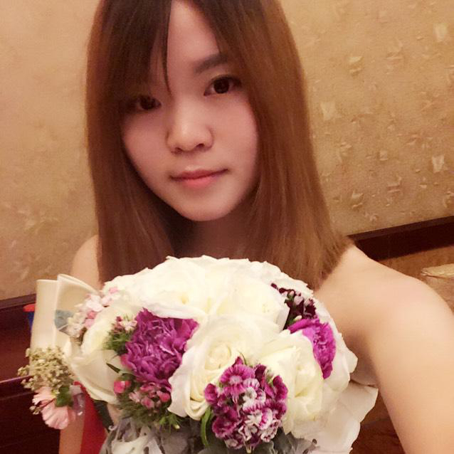 苒苒是個大臉貓