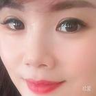 Z沉郁女子