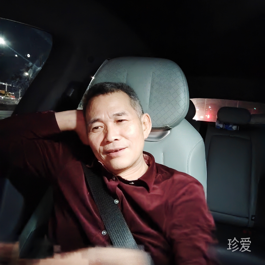 喜爱旅游的人