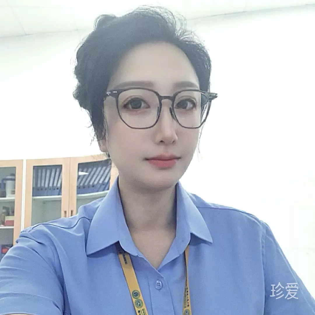 等爱的玫瑰