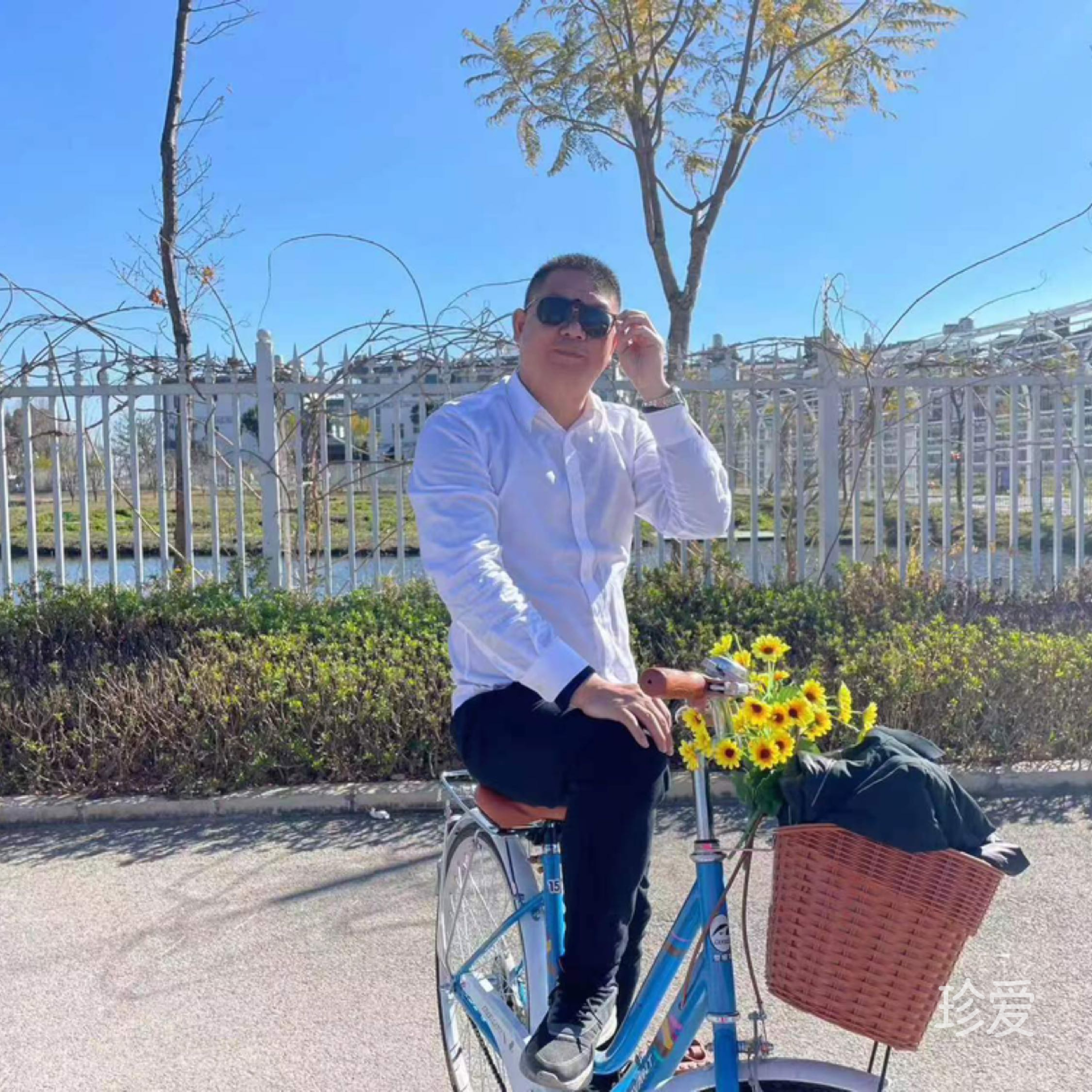 绿水青山清风明月