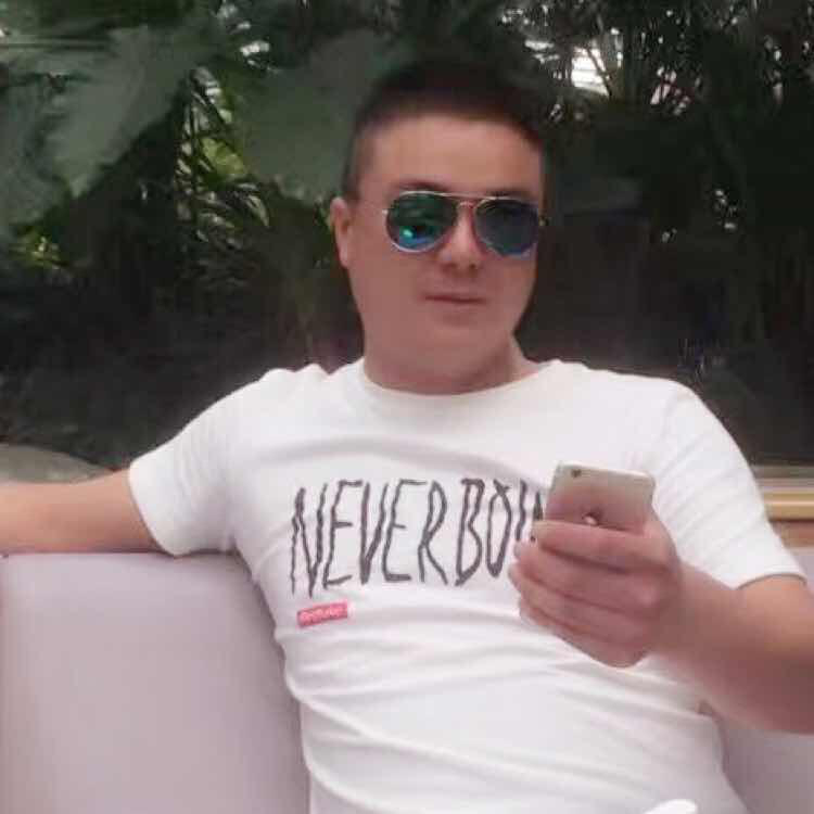 一个叫辉的男人