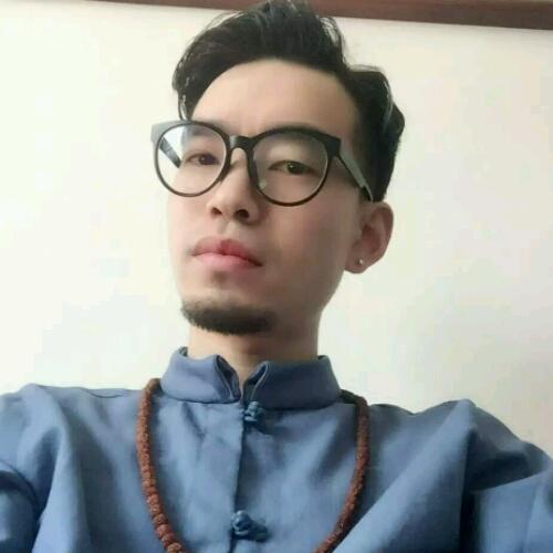 会纹身的老腊肉