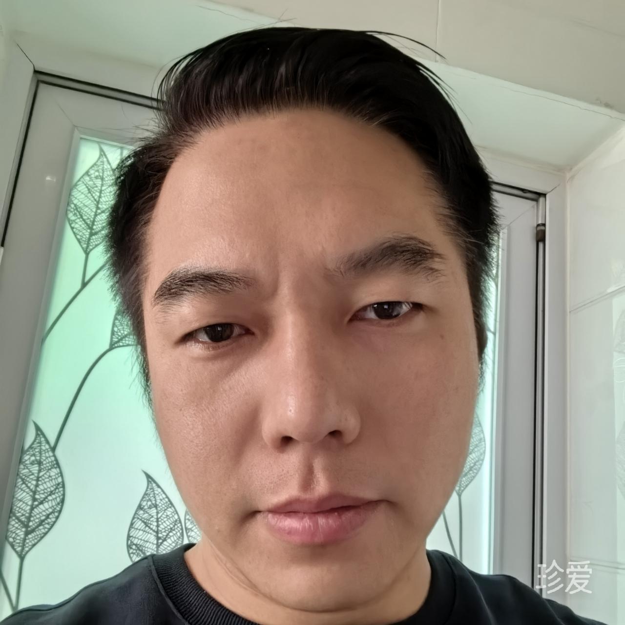 蔚蓝色的海