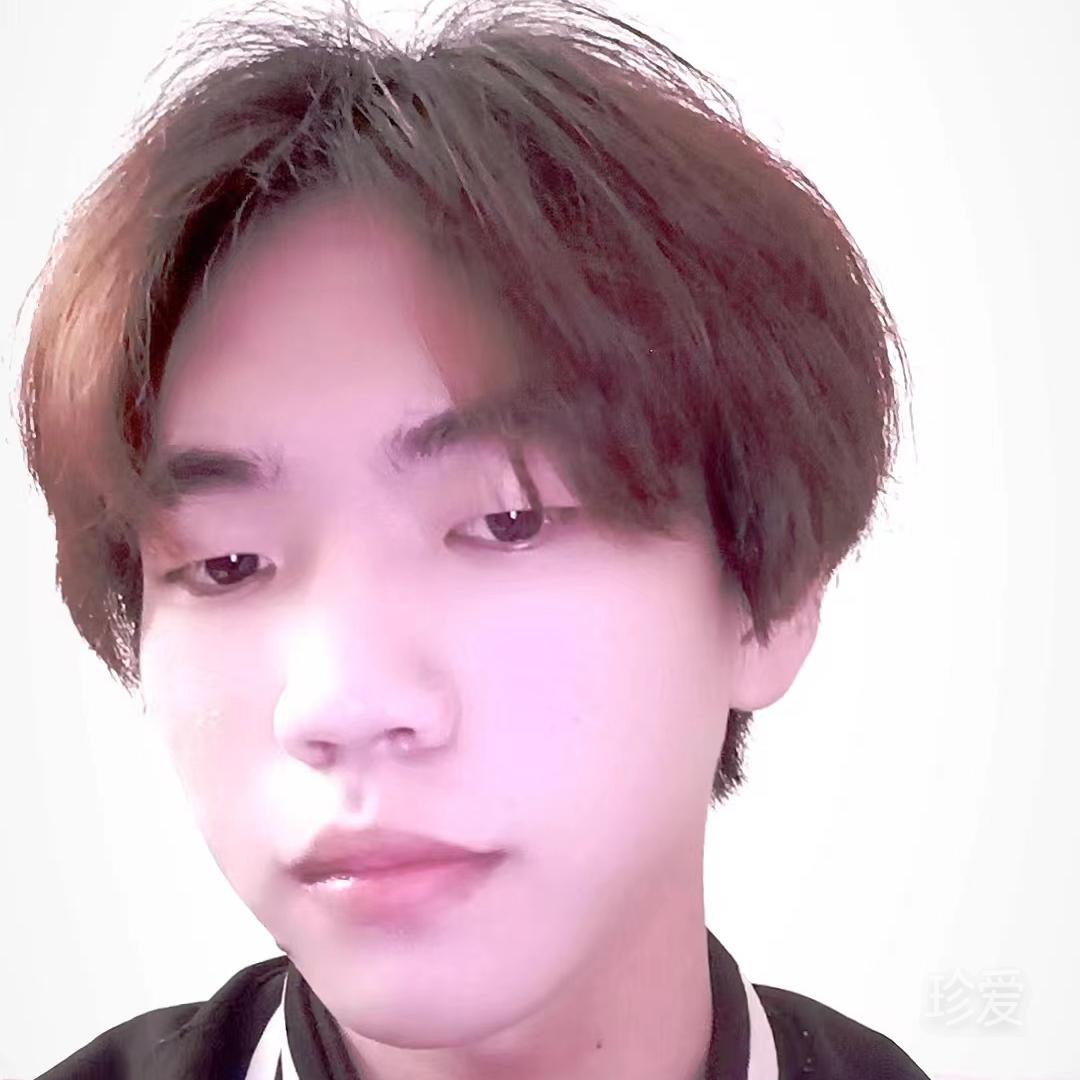 穿過樹叢的陽光