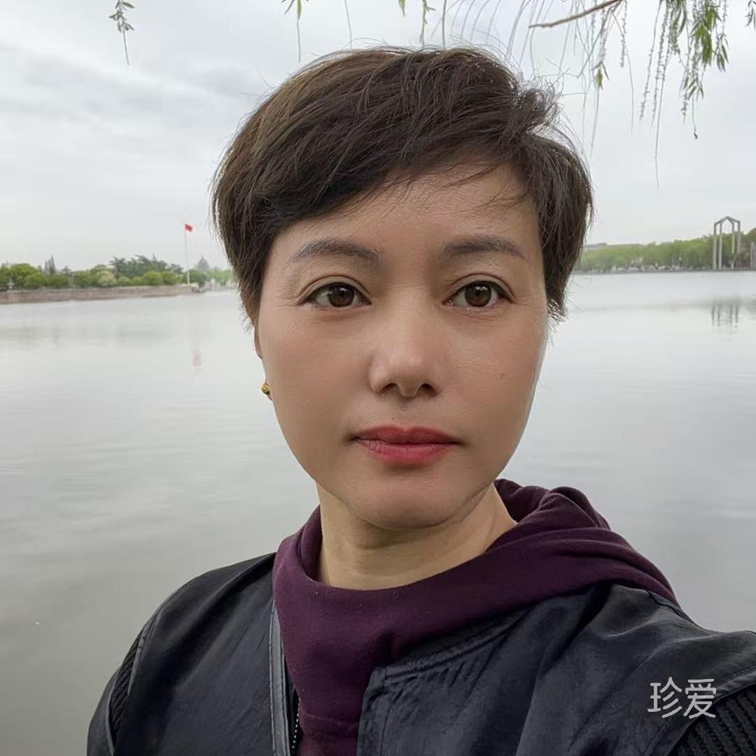 田间小小花