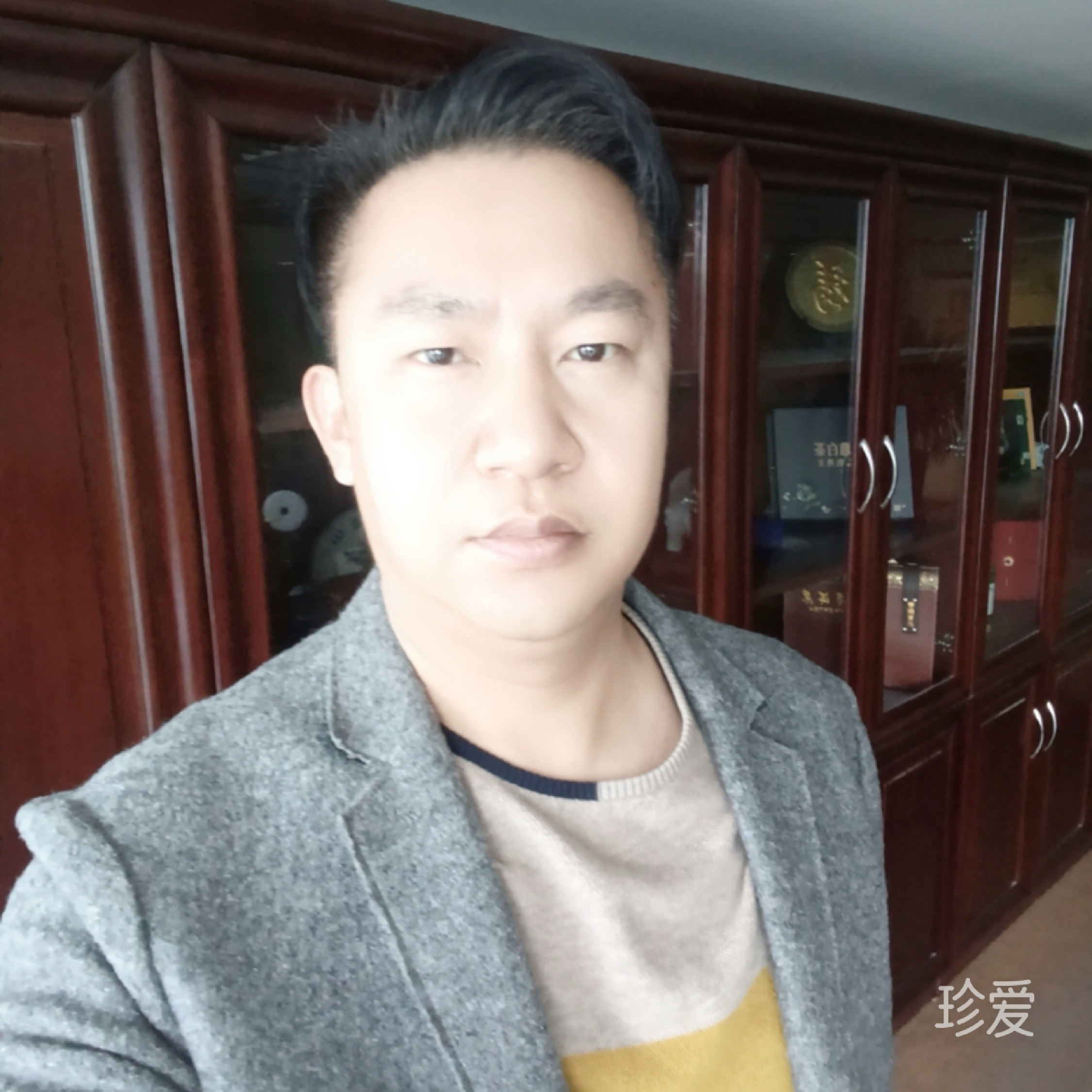 悟坤
