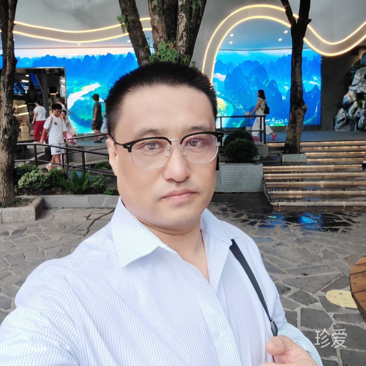 雨夜的烂漫