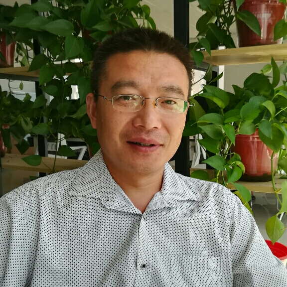 我會(huì)伴你笑