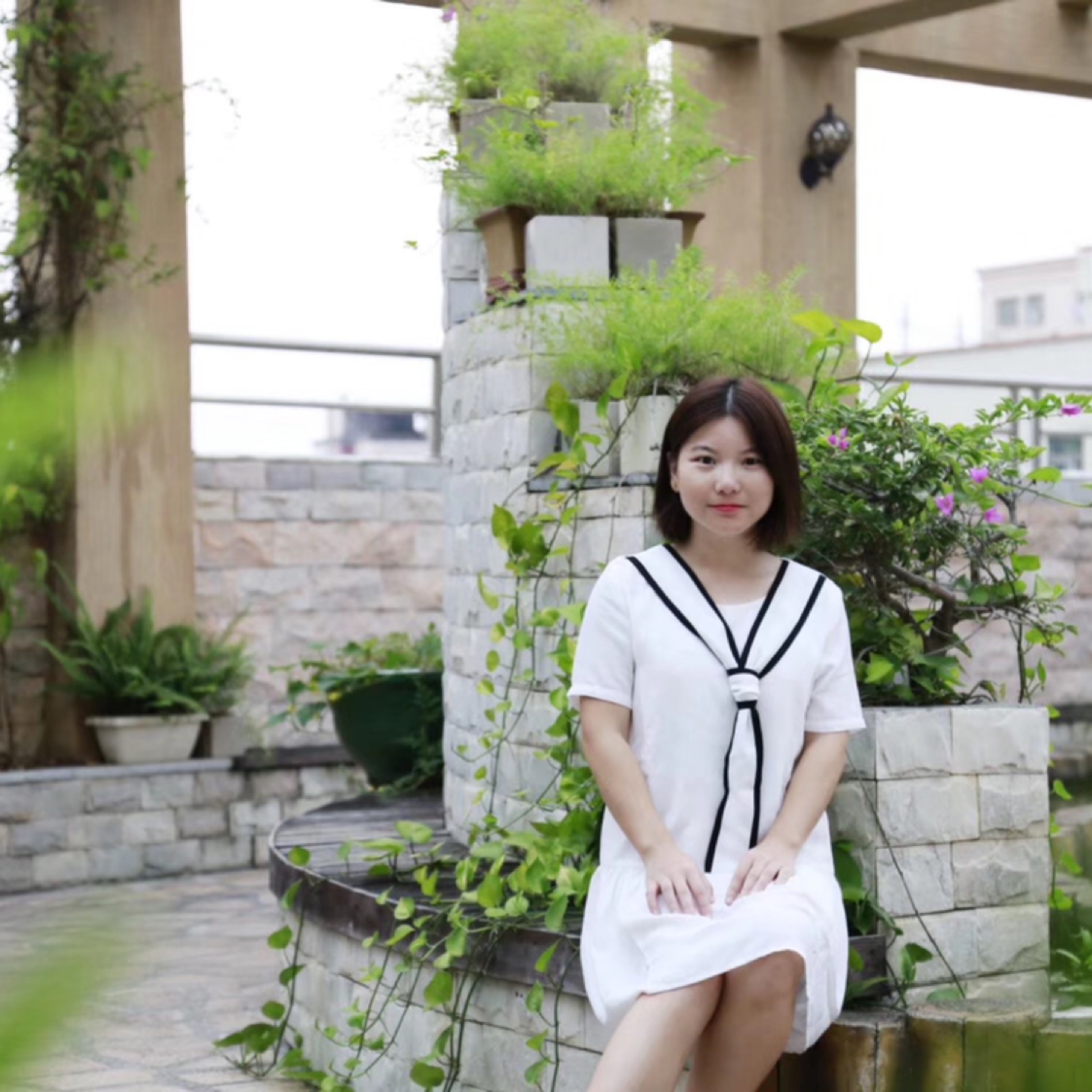 馥伊