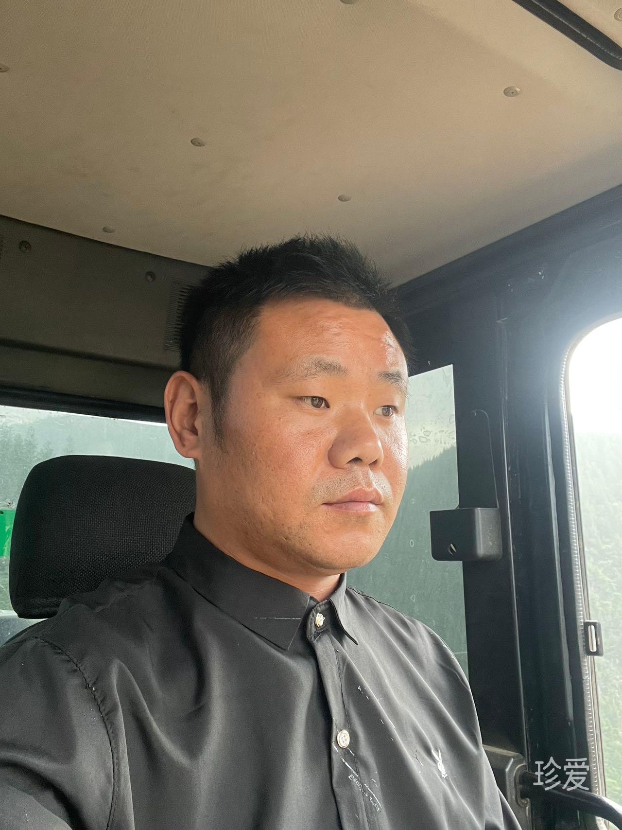 低調(diào)的石頭