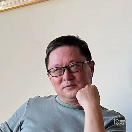 田田