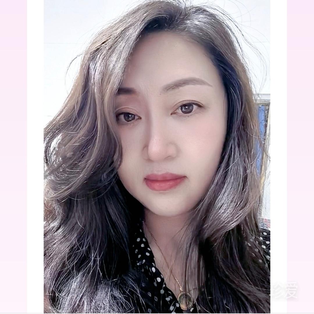 笑红尘