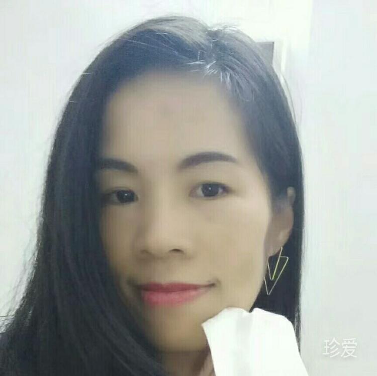 普拉提教练艾米