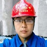 遠(yuǎn)處的青山