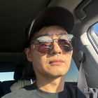 走路需要拉著手