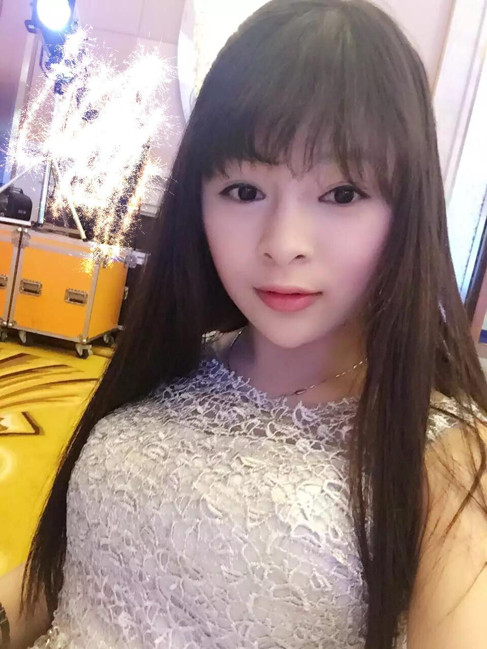 灯火阑珊处柔児