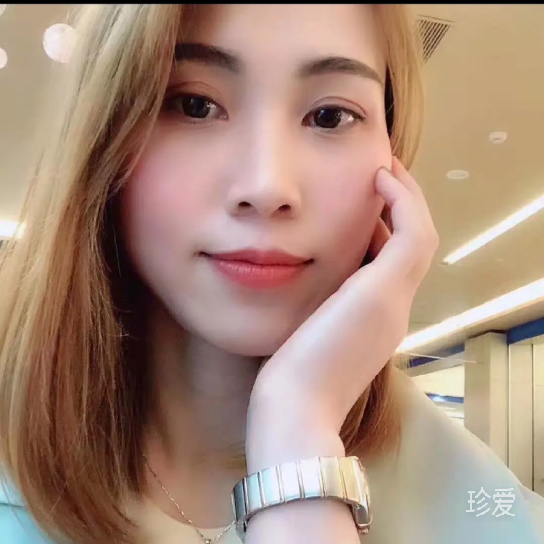 月亮上的柠檬