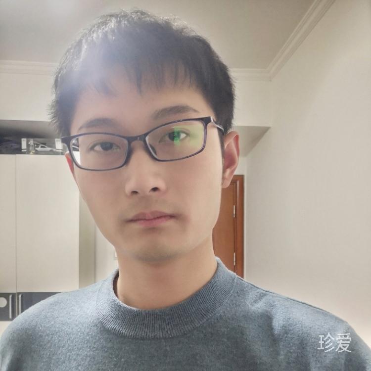 坐在雨中看日出