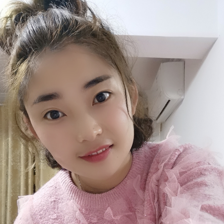 月是故鄉(xiāng)明