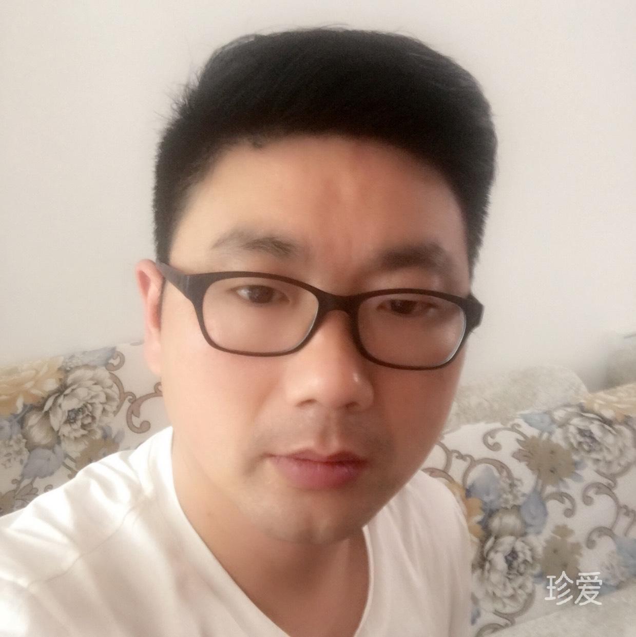 愛(ài)玩王者的男人