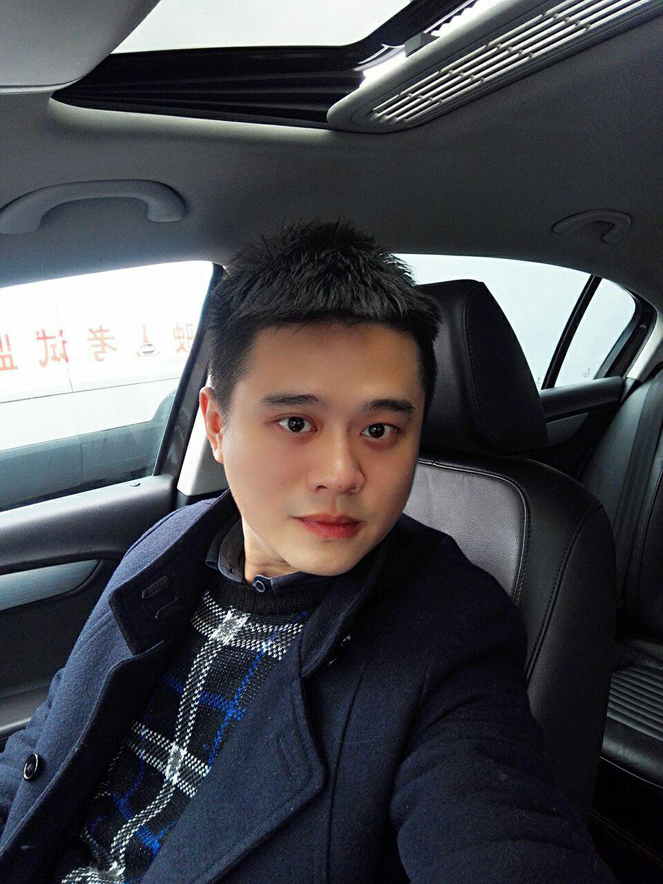 窗外有藍(lán)天