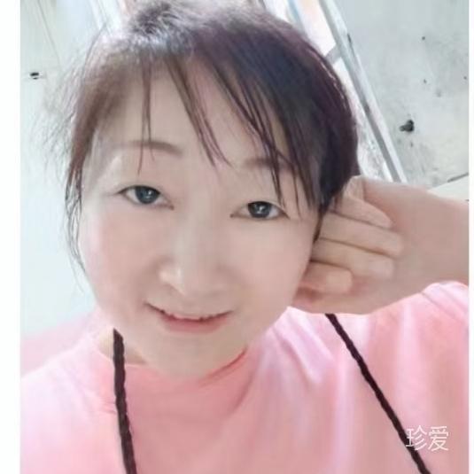 初夏的蓝