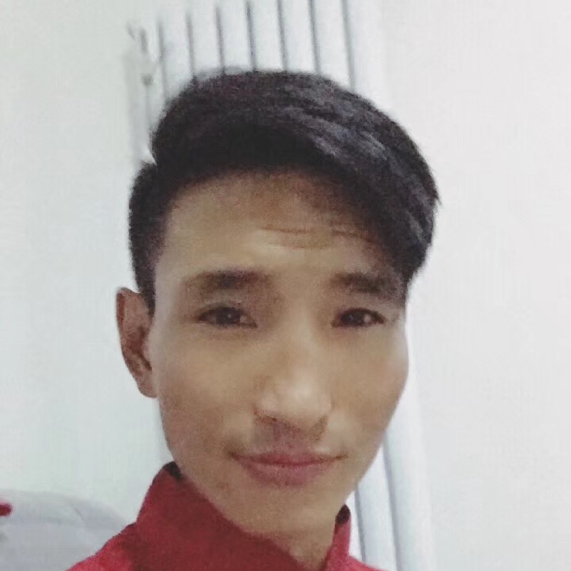 孤獨(dú)的木船