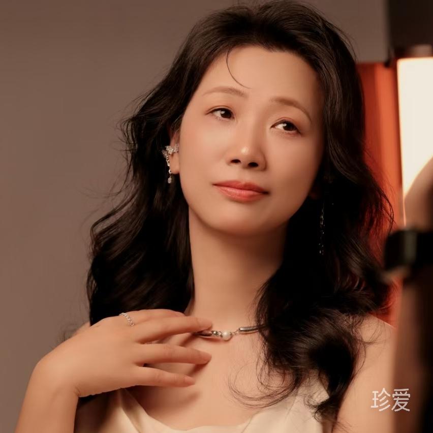 默默无闻