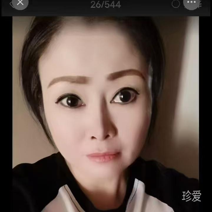 阳光下的邂逅